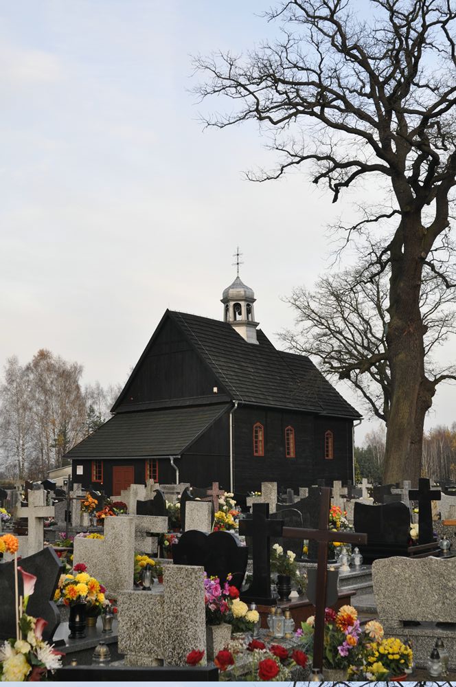 KOŚCIÓŁ ŚW. ROCHA Z 1746 R. WRAZ Z CMENTARZEM